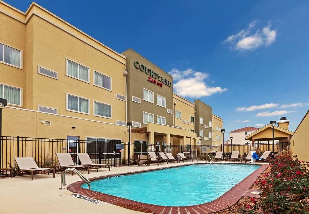 Courtyard By Marriott Odessa Hotell Exteriör bild